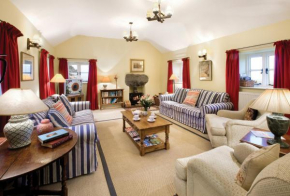 Ty Newydd